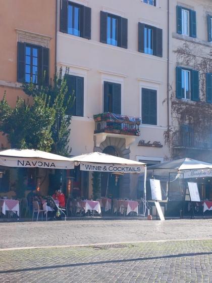 Piazza Navona 68