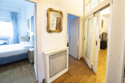 Trastevere 2 BR Cozy Apartment - image 10