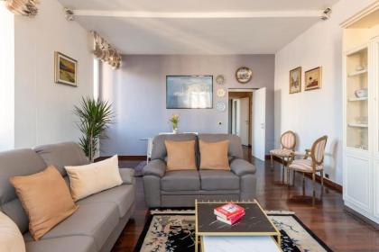 Stunning Center Rome Apartment - image 24