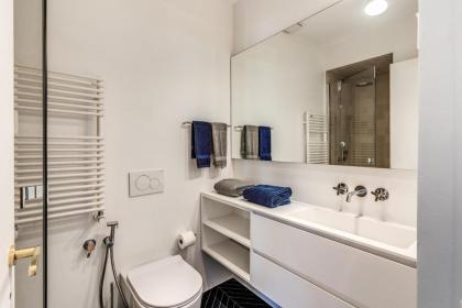 Trastevere Outstanding 4 BR Terraced Apartment - image 21