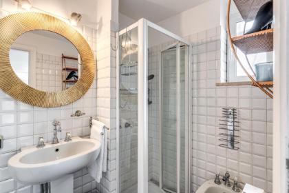 Trastevere Outstanding 4 BR Terraced Apartment - image 27